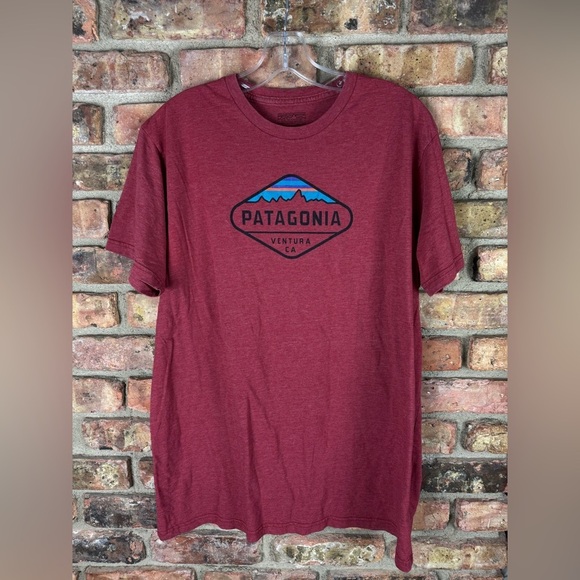Patagonia Other - Patagonia Mens XL Maroon Slim Fit Fitz Roy Crest Graphic Tee Outdoors